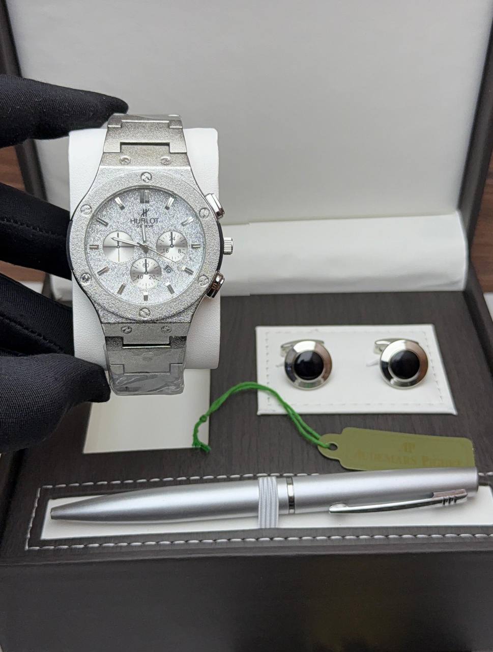 Affordable Ap and Hublot Watch, Cufflinks and Pen Gift Box