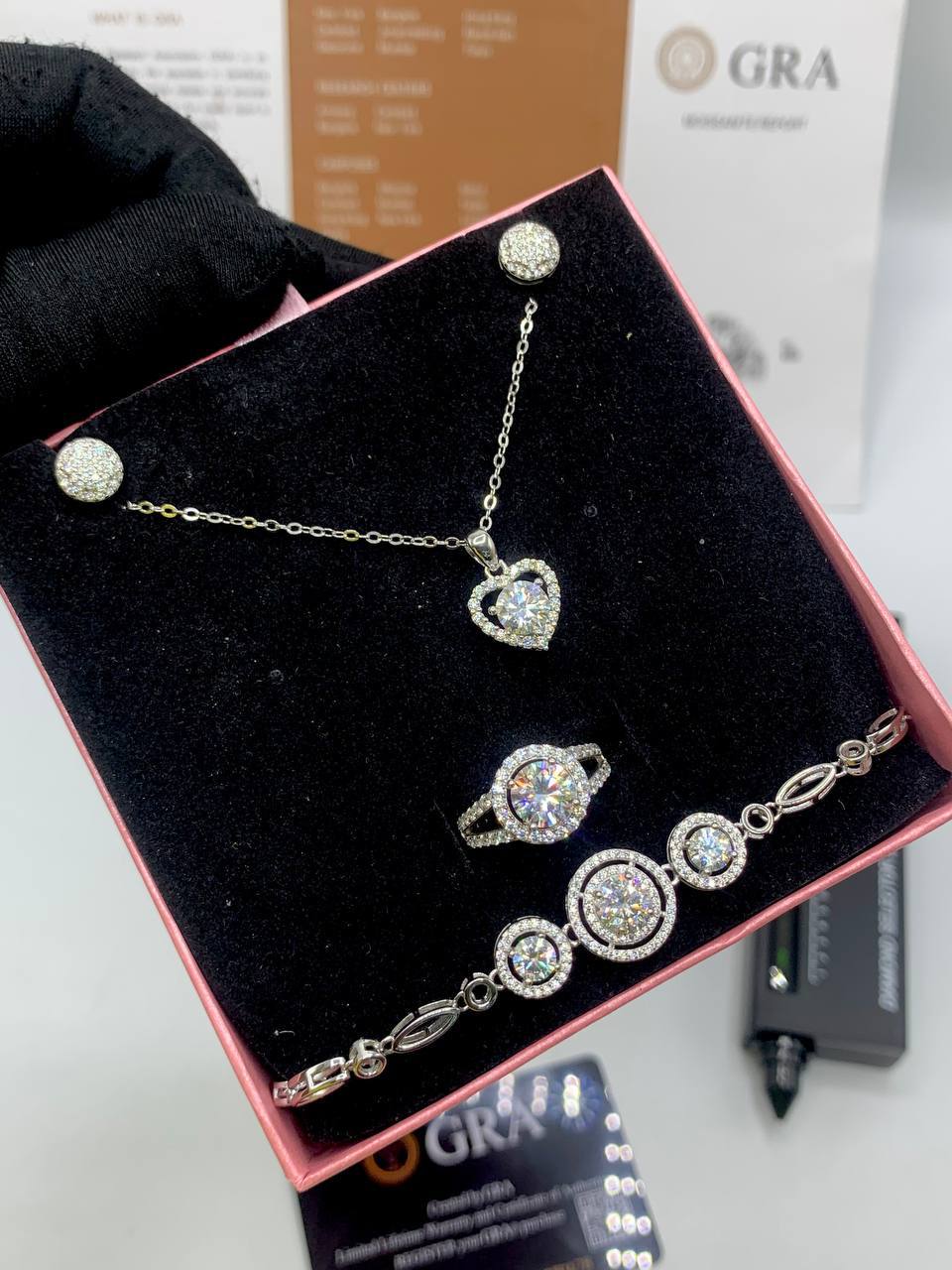 VVS Moissanite Diamond Female Set