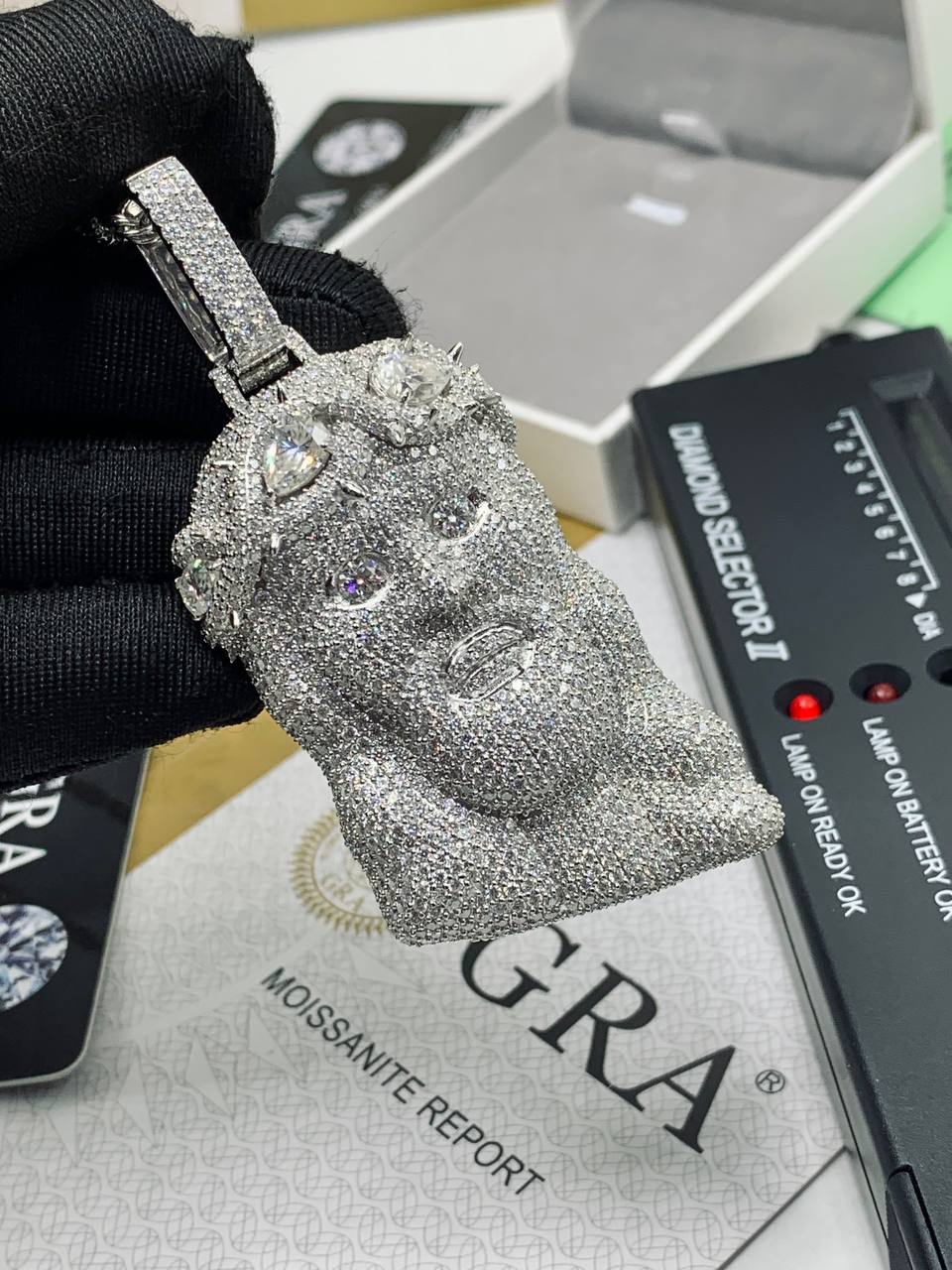 BIG VVS Moissanite Diamond
Full Ice Jesus Pendant